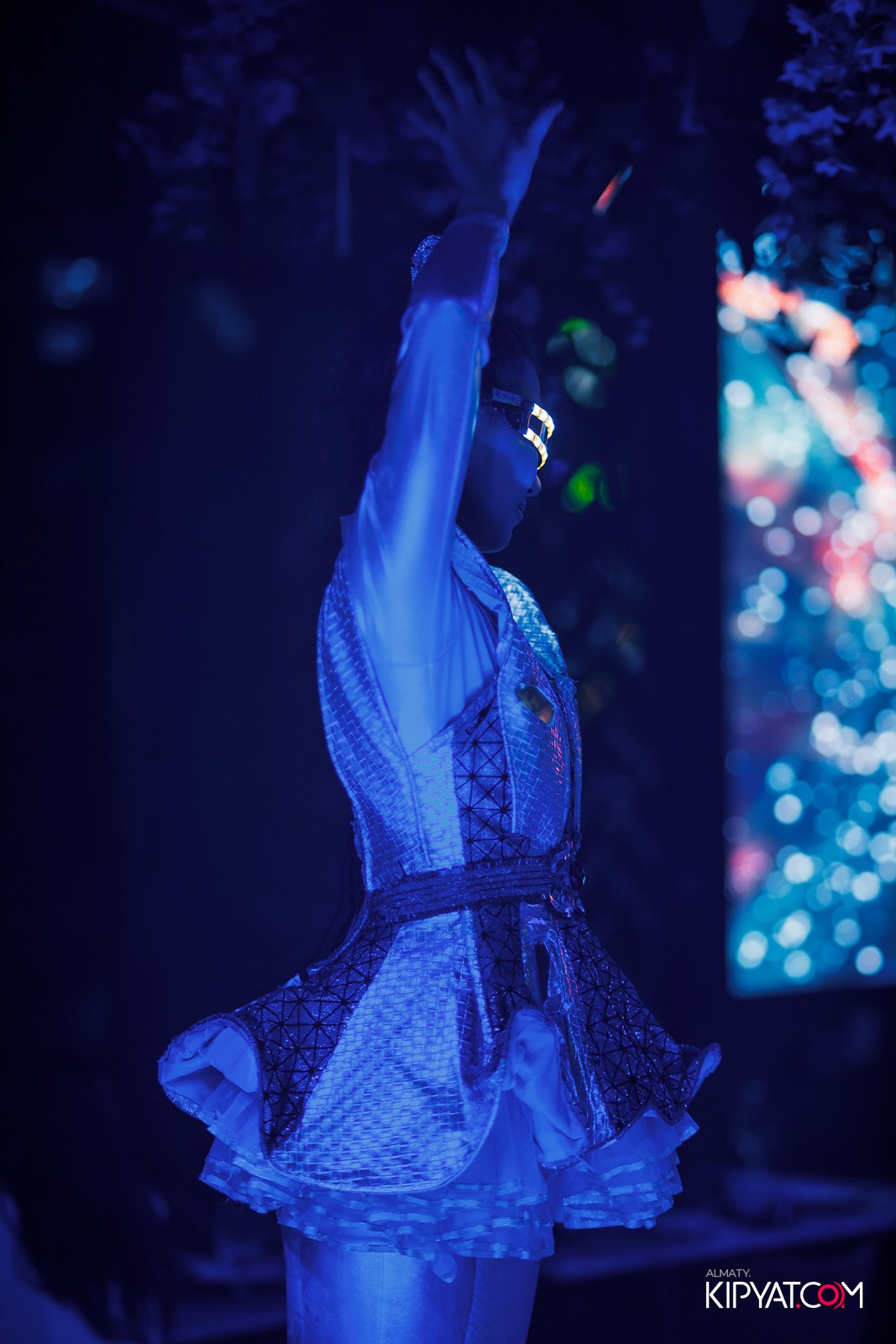 FRIENDS BAR & TERRACE. КИПЯТКОМ АЛМАТЫ!