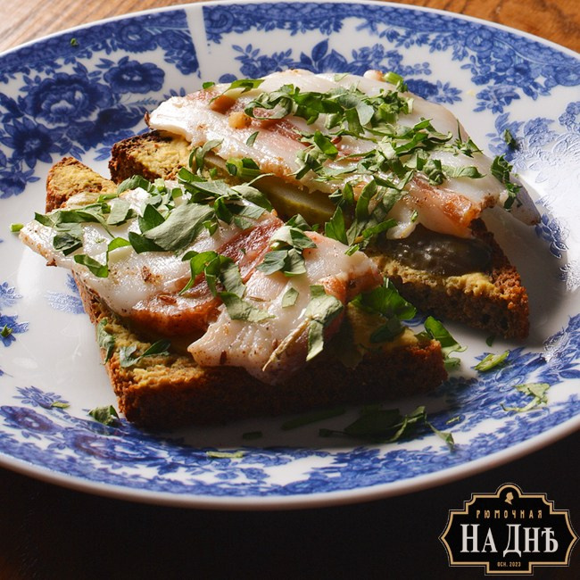 «На Дне» рюмочная. Фотограф Надежда Жемкова. Фотосъёмка, ретушь, фотомонтаж для вас и вашего бизнеса