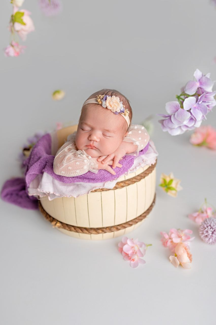 Новорожденные девочки. Детский фотограф в городе Жуковский Алиса Коробанова