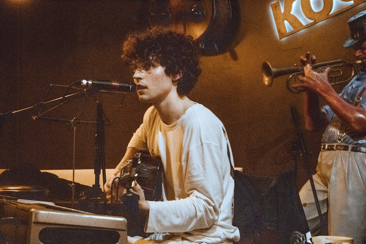 Александр Журавский 27 лет. Актёрское агентство