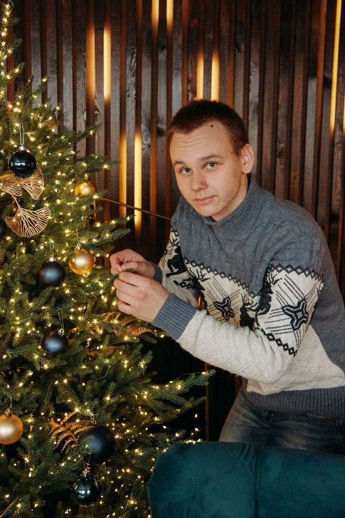 Школьники В Новогодней студии. Фотограф Бурятия. Печать фотокниг