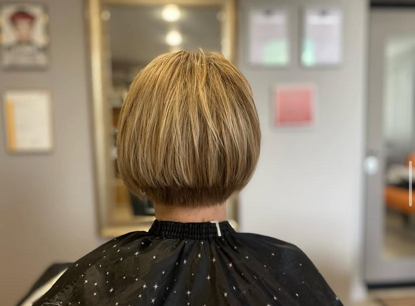 Анна Бекасова стрижка каре