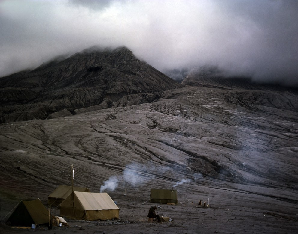 Жизнь у подножия вулкана. Ключевской, 1966г.