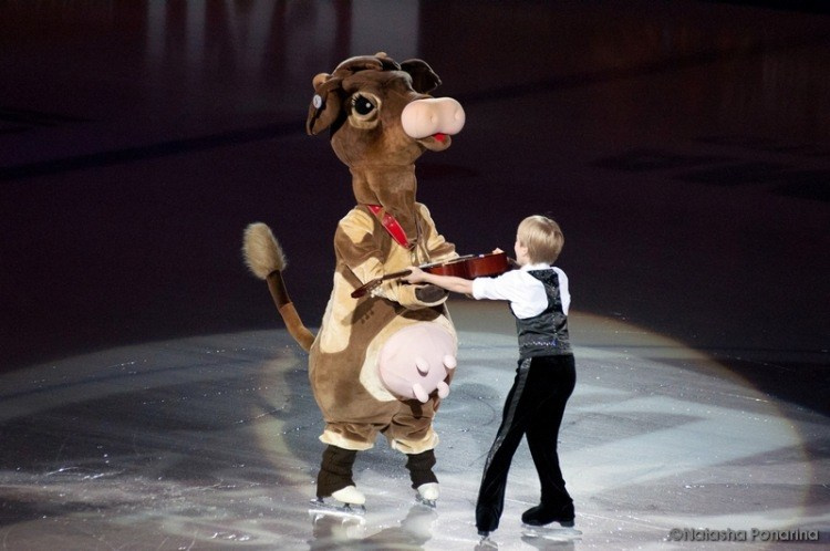 ИТАЛЬЯНСКИЕ ЗИМНИЕ ПРАЗДНИКИ С ПРИВКУСОМ ФИГУРНОГО КАТАНИЯ. ФК Фотограф в Санкт-Петербурге Наталья Понарина