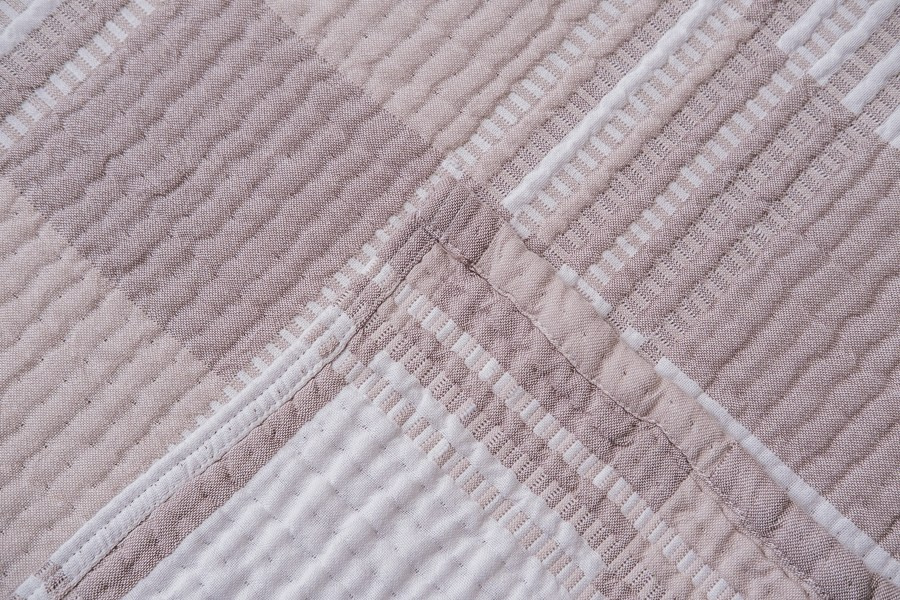 Съемка покрывал для маркетплейсов в СПб. Фотосессия для маркетплейсов