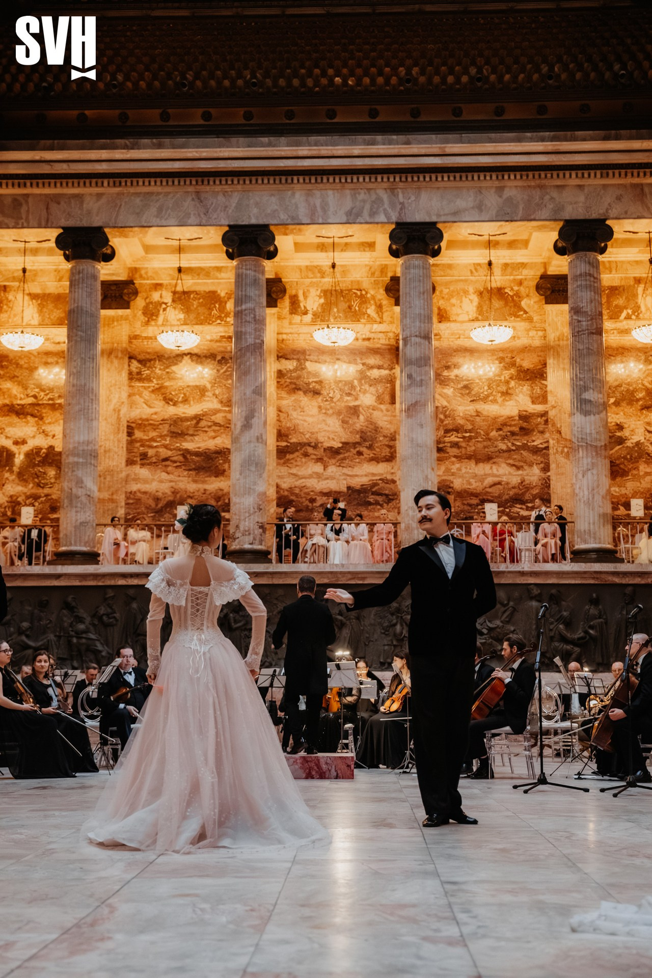 Пасхальный бал Петра Аксёнова