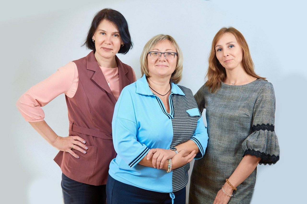 Отзывы о работе фотографа для школы и детского сада в Новосибирске. Выпускной альбом Новосибирск