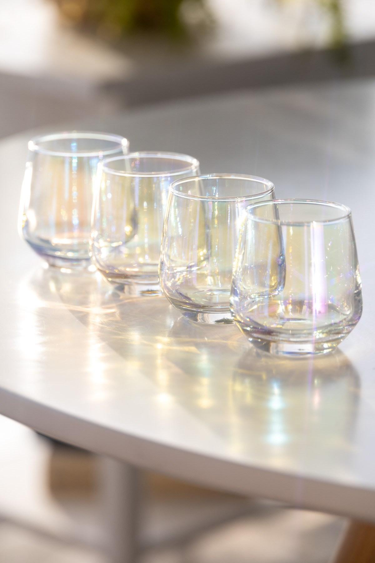 Набор рюмок с перламутровыми переливами | Фото для каталога посуды