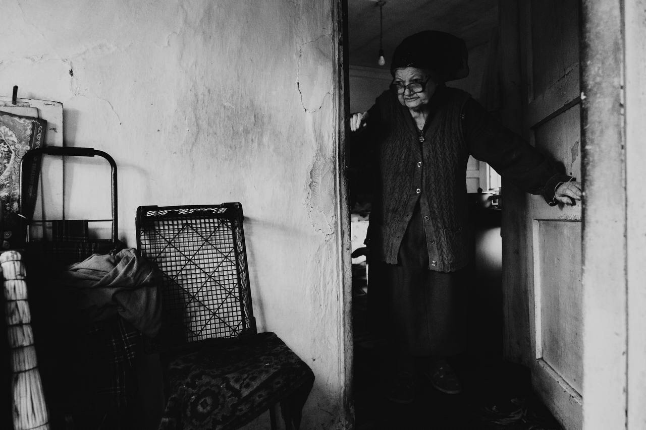 BRASS MONKEY. Berman Euginia