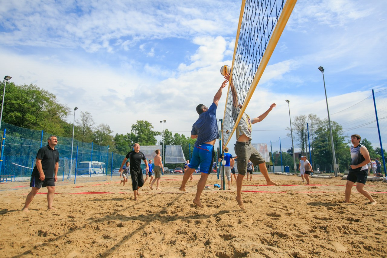 Командообразующее. Фотограф событий, Максим Романенко
