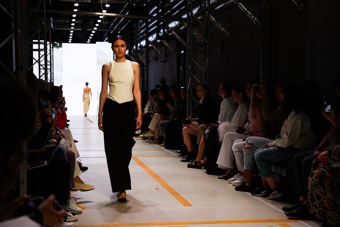 MOSCOW FASHION WEEK. Фотограф на мероприятие, форум, конференцию, выставку в Москве Артём Соболев
