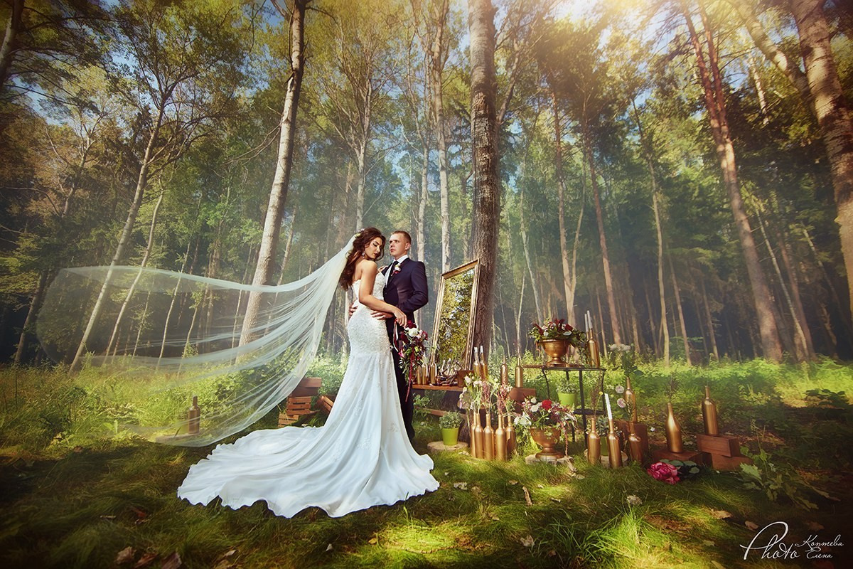 Примеры свадебных платьев. Модельер Евгений Бременев