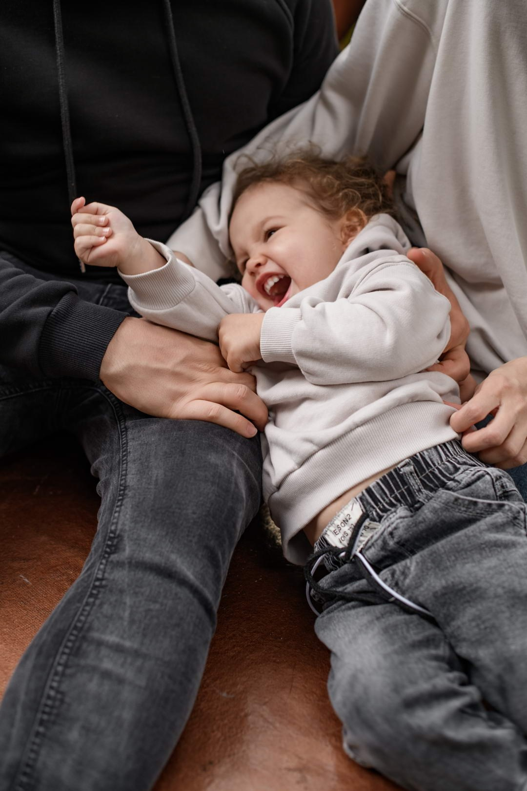 Семейная фотосессия осенью на берегу моря в Геленджике — фотограф Жанна Шестопалова