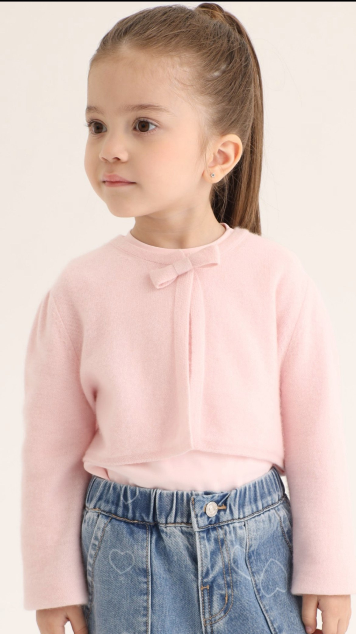 Камила И. (дети). Фото и видео продакшн в Москве — съемка для брендов и маркетплейсов