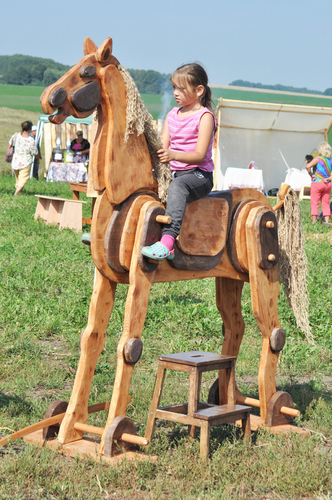 Праздник на Воже. Фотостудия Портрет Свадебный и семейный фотограф в Рязани