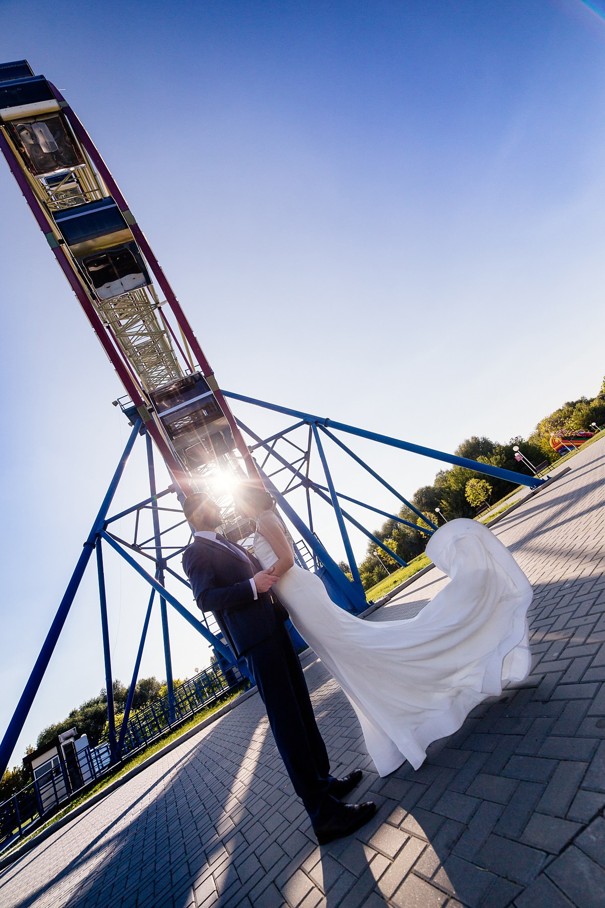 свадьба, свадебный фотограф, свадьба Москва, свадьба Рязань, свадебная прогулка, молодожёны, красивая пара, колесо обозрения, Окская Жемчужина