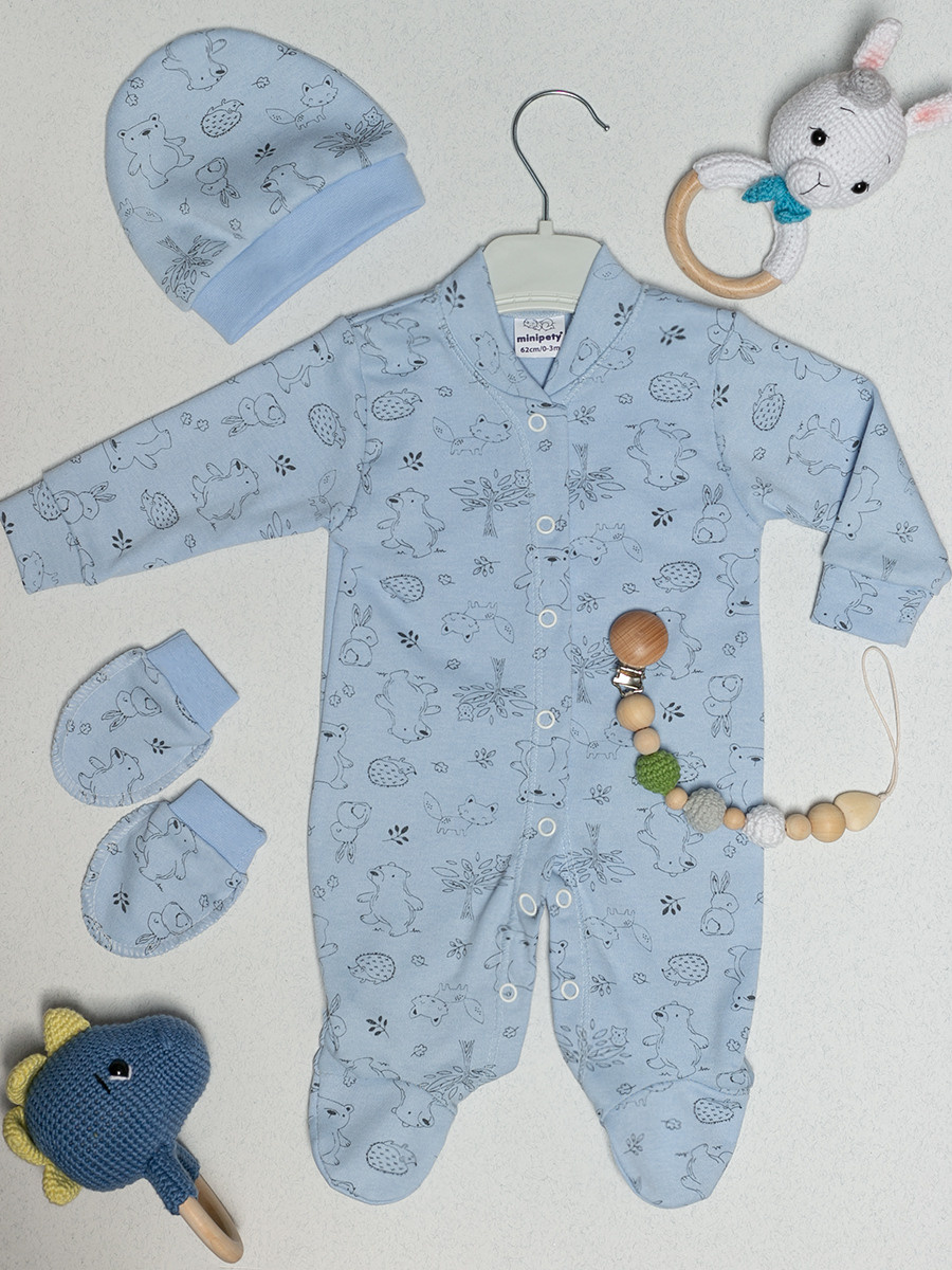 Детская одежда в композиции. Раскладкой flat lay. Предметная, рекламная фотосъёмка в Орле. Предметный фотограф в Орле