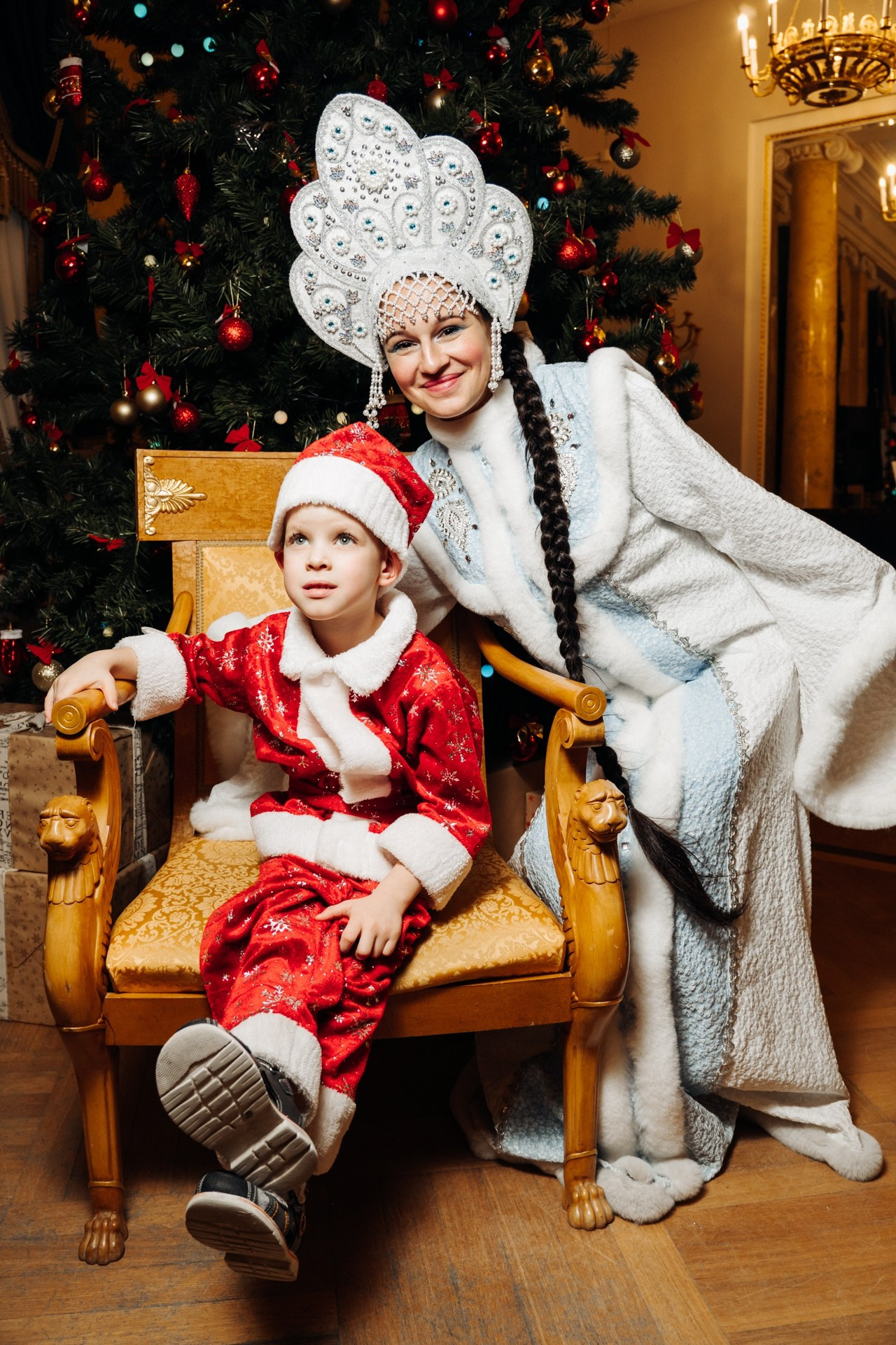 Дети | Новогодняя елка. Репортажный фотограф Санкт-Петербург