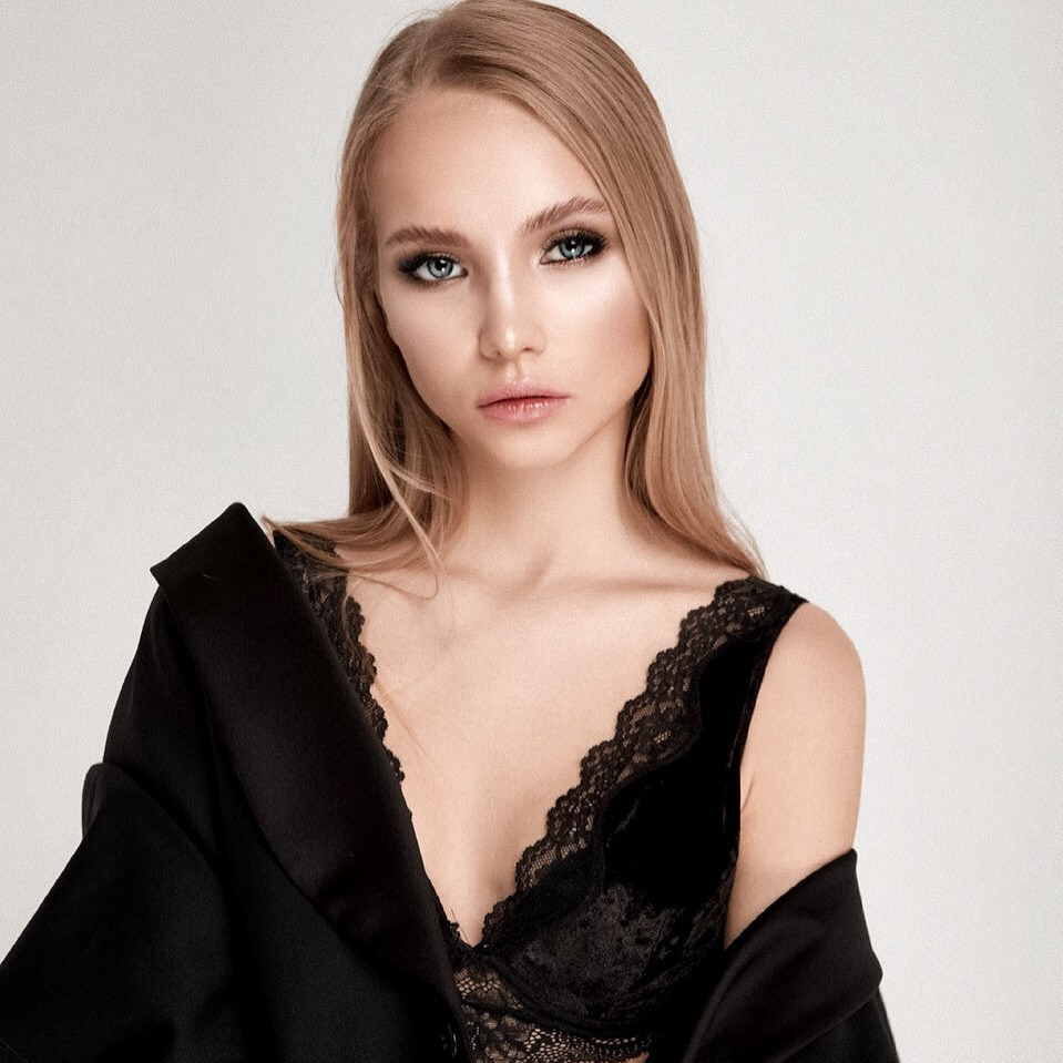 Модель для предметной съемки Софья Д. НН| Sale Easy