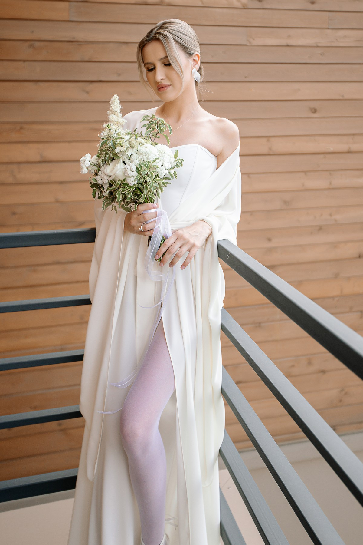 Свадебная фотосессия в отеле с собаками. Свадебный и семейный фотограф в Тамбове Сергей Григорьев