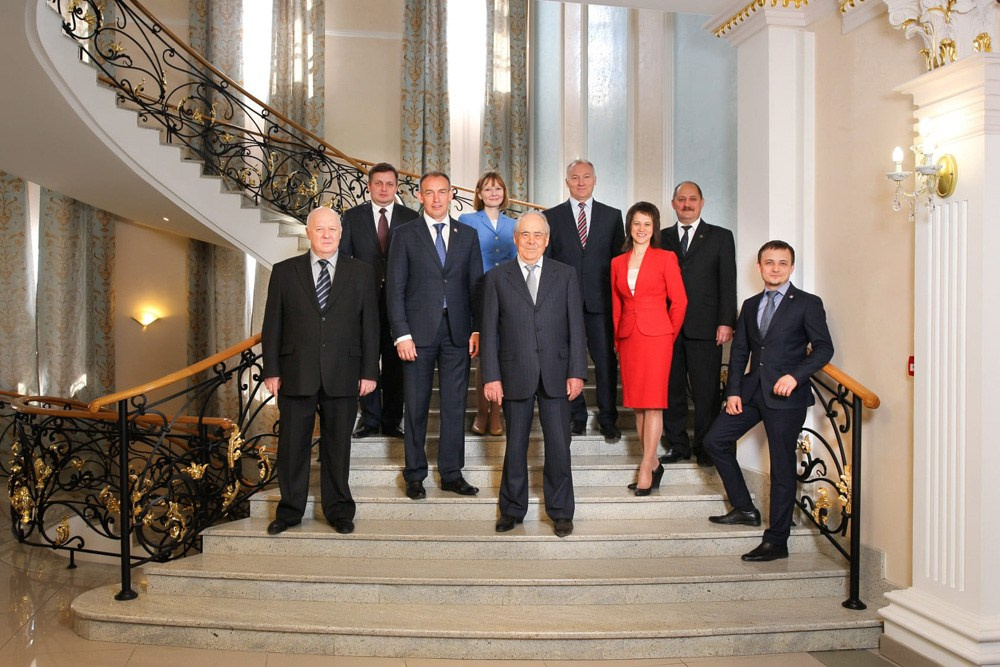 Коллективный групповой портрет - Фотосъемка - Портфолио фотографа. Промышленный фотограф | Бизнес-фотосессии | Казань и РФ