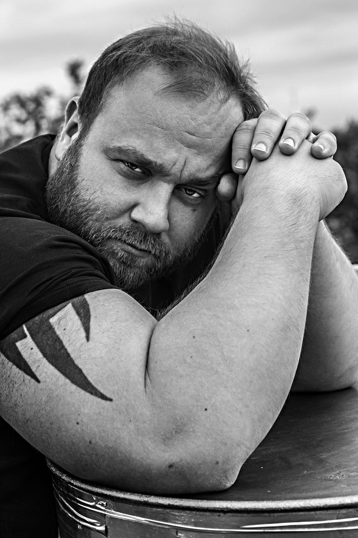 Мужской портрет_ЧБ. Портретный фотограф Ярославль I Натали Чуб