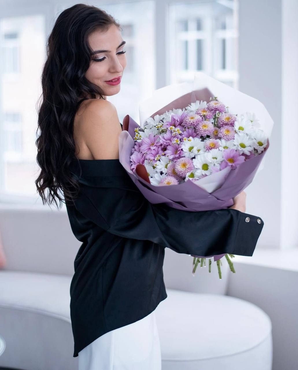 Купить цветы с доставкой по Москве