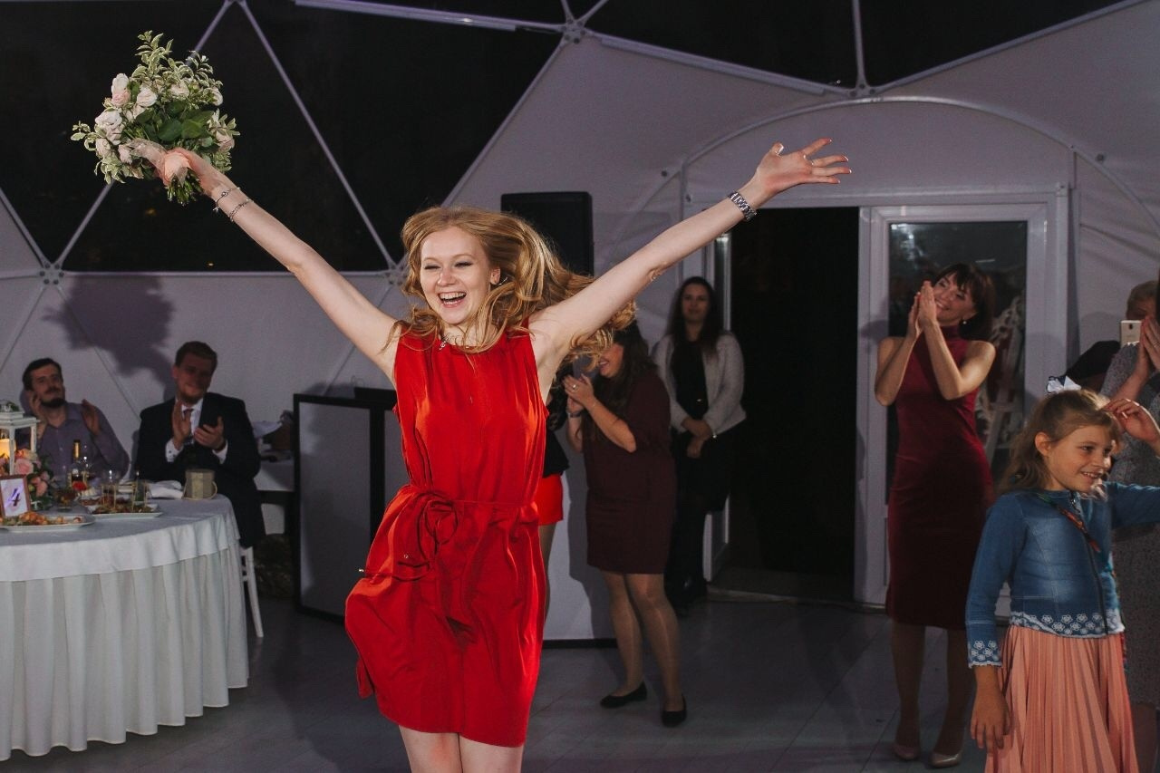 Ксюша и Коля. Ведущий на свадьбу в Москве Зубков Алексей