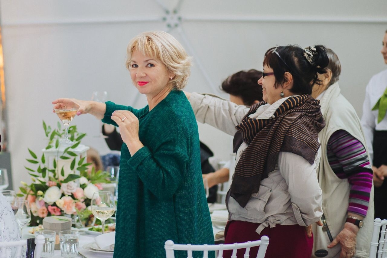 Ксюша и Коля. Ведущий на свадьбу в Москве Зубков Алексей