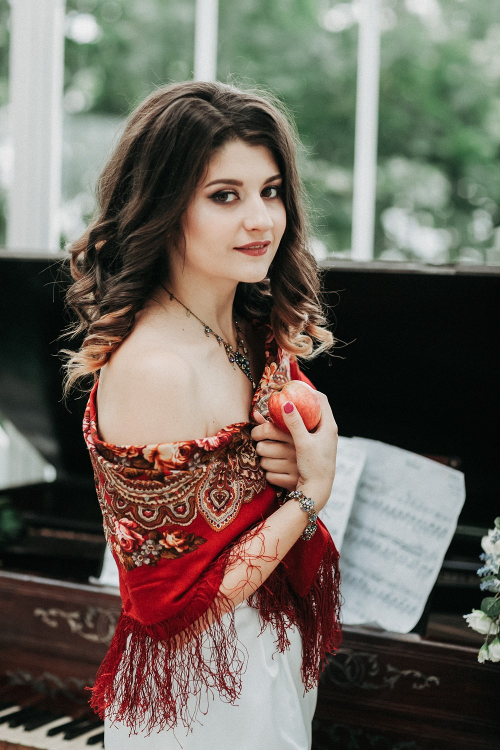 Свадебный фотограф в Санкт Петербурге, Москве. Фотограф крещение венчание в Петербурге! Помогает подобрать храм и посоветовал душевного батюшку в СПб