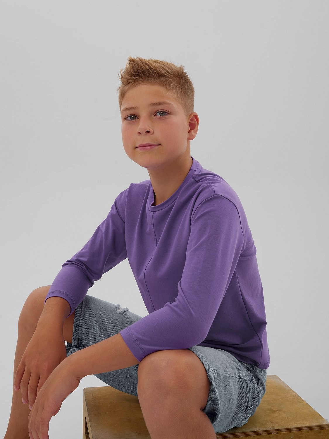Детская одежда: лонгсливы и футболки. Портретный фотограф в Санкт-Петербурге