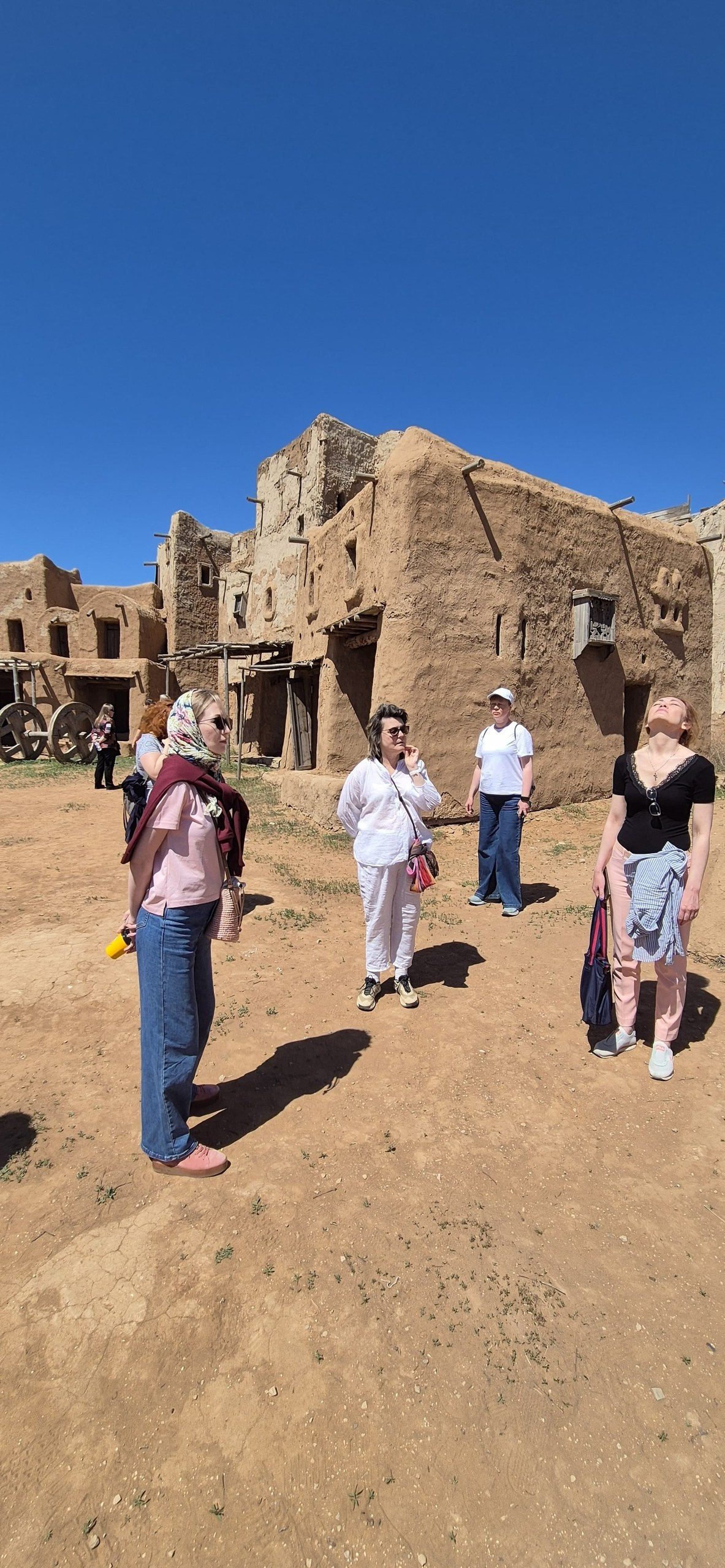 Астрахань и Элиста. Экскурсионная поездка | 30.04-04.05.2025. Галерея Фантим