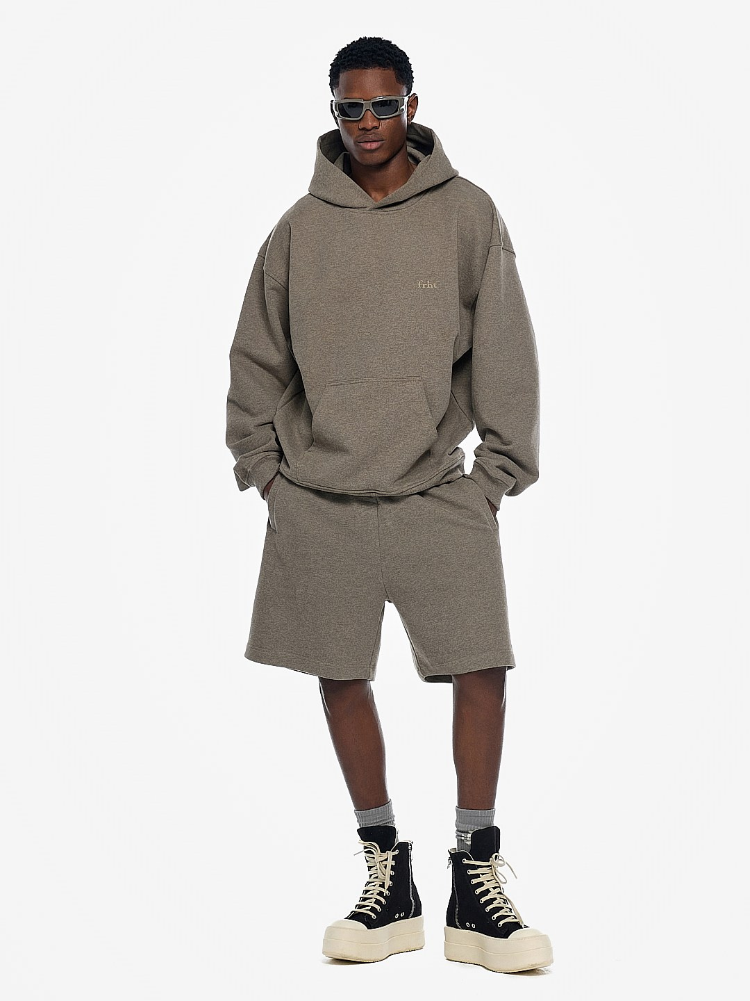 FRHT Shades SS'25. Фотограф для брендов