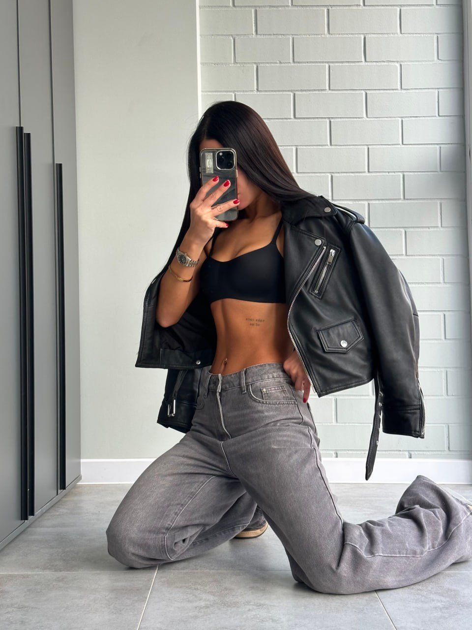 Элиф А Размер ХS. Рост 165, Параметры 86/60/90. LUNAPRO Дом стильных, сборных и индивидуальных съемок для брендов