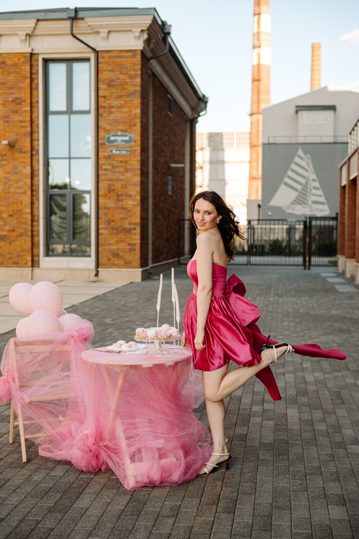 Индивидуальная. На заливе с шарами. Свадебный и сеейный фотограф в Санкт-Петербурге Елена Худякова