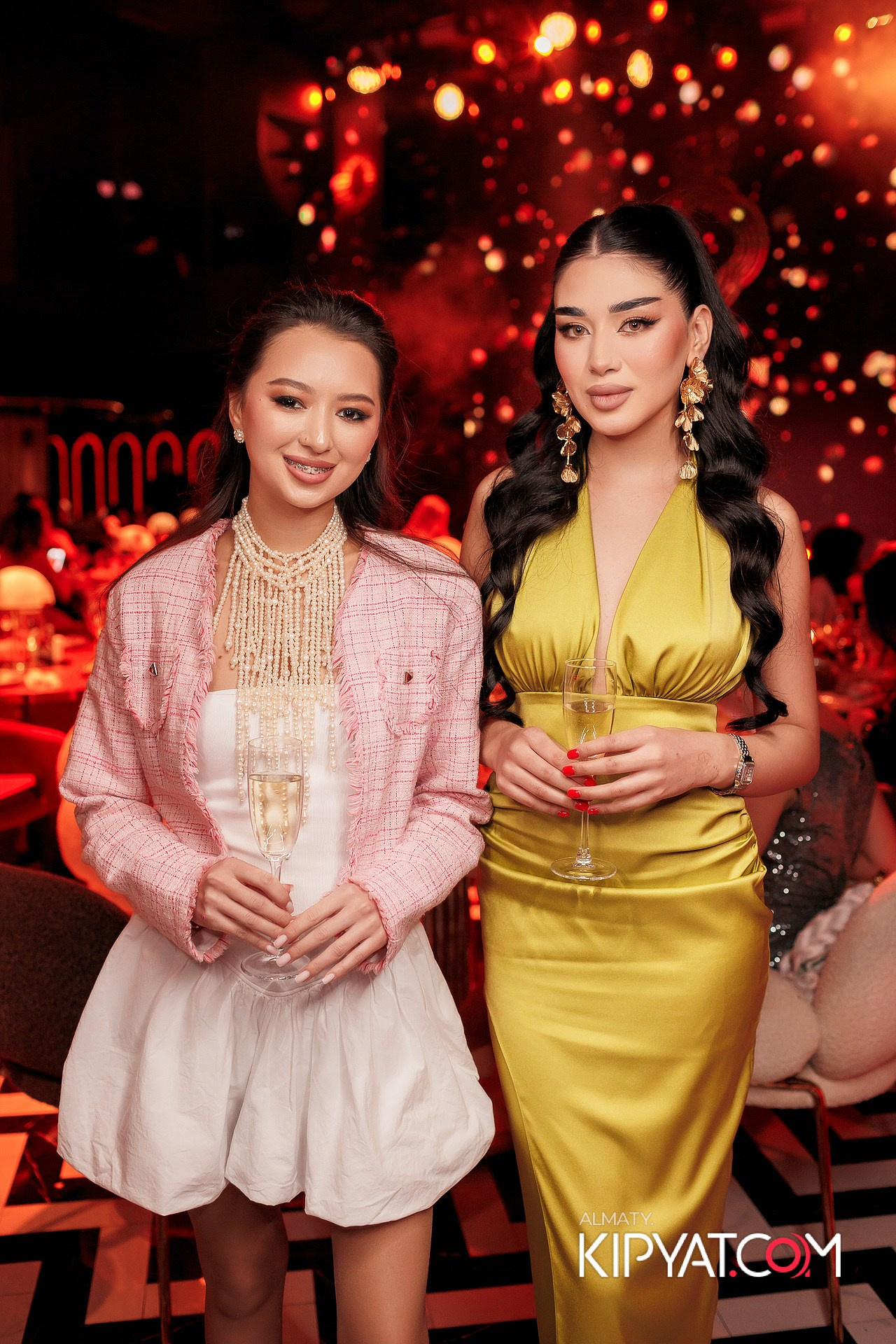 QUEEN. КИПЯТКОМ АЛМАТЫ!