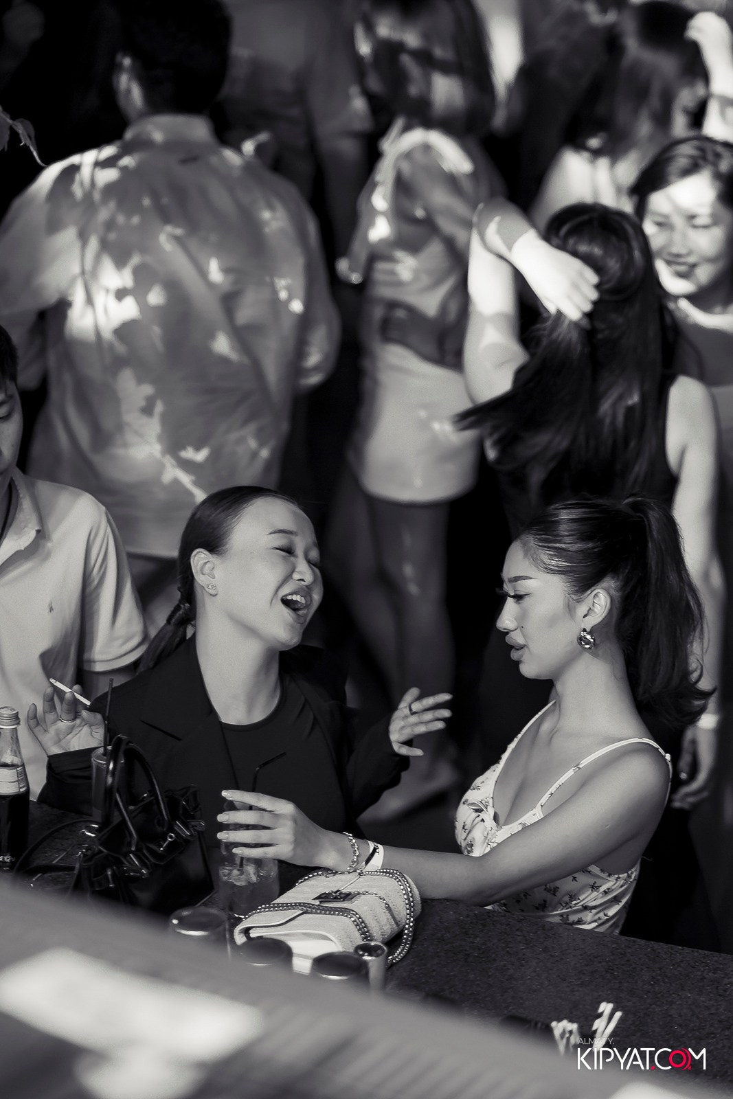 EVENT BAR. КИПЯТКОМ АЛМАТЫ!