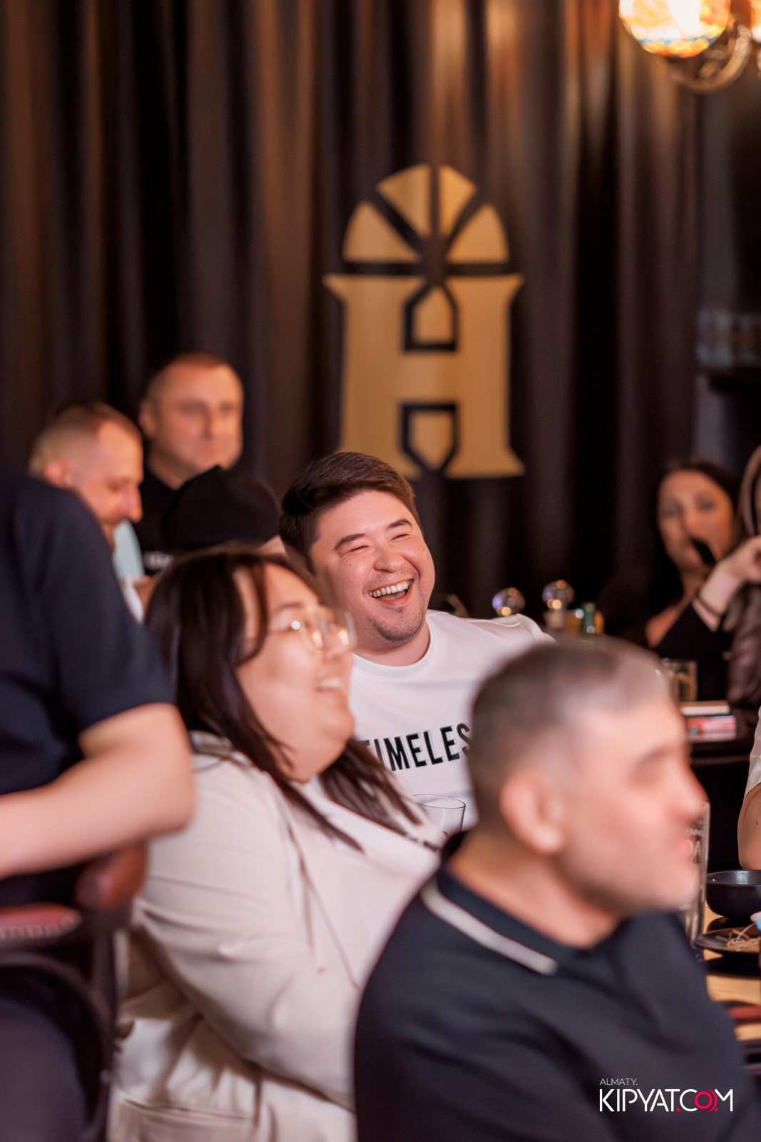 STAND UP КОНЦЕРТ АЛЕКСАНДА МЕРКУЛЬ. КИПЯТКОМ АЛМАТЫ!