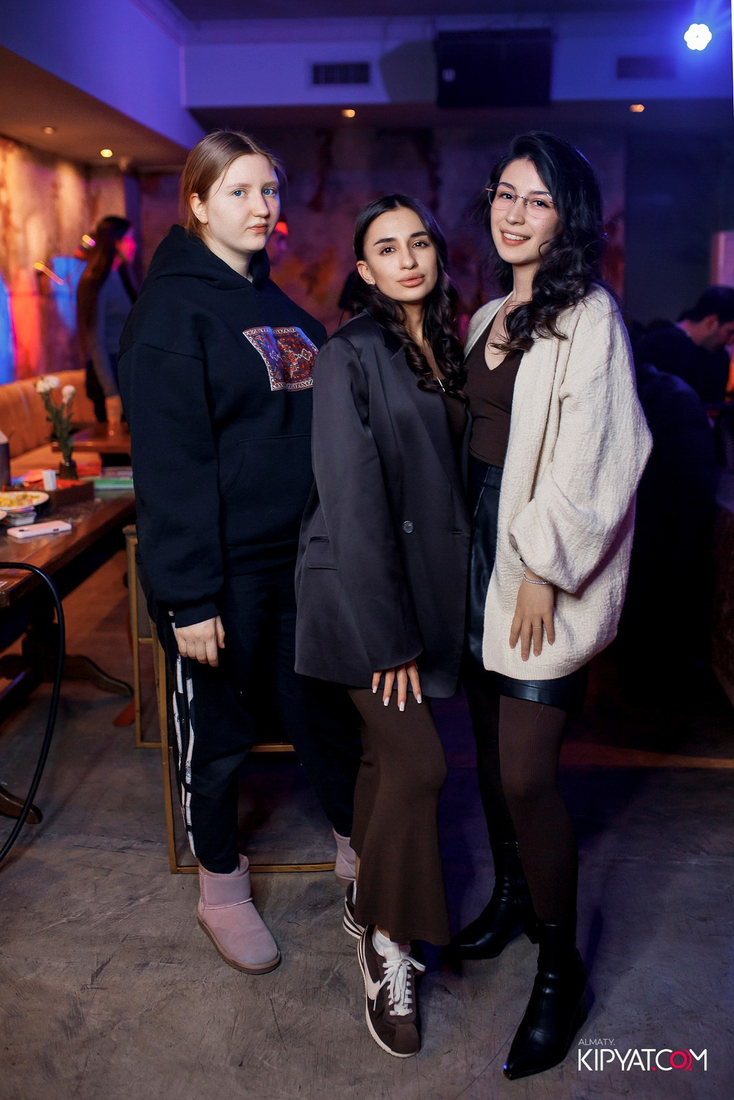 OLOVO BAR НА ДОСТЫК. КИПЯТКОМ АЛМАТЫ! Фотосъемка мероприятий в Алматы
