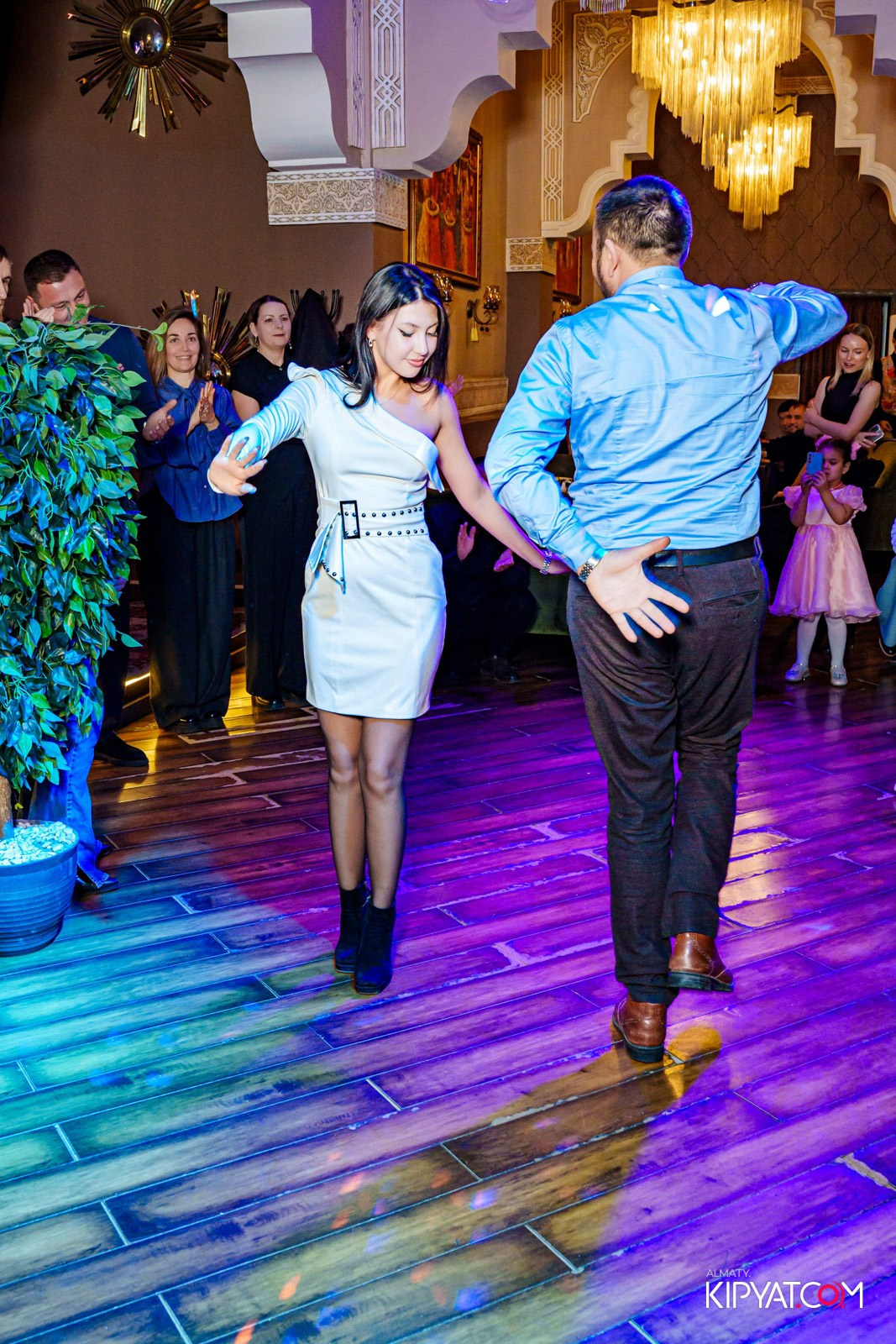 РЕСТОРАН NARSHARAB. КИПЯТКОМ АЛМАТЫ!