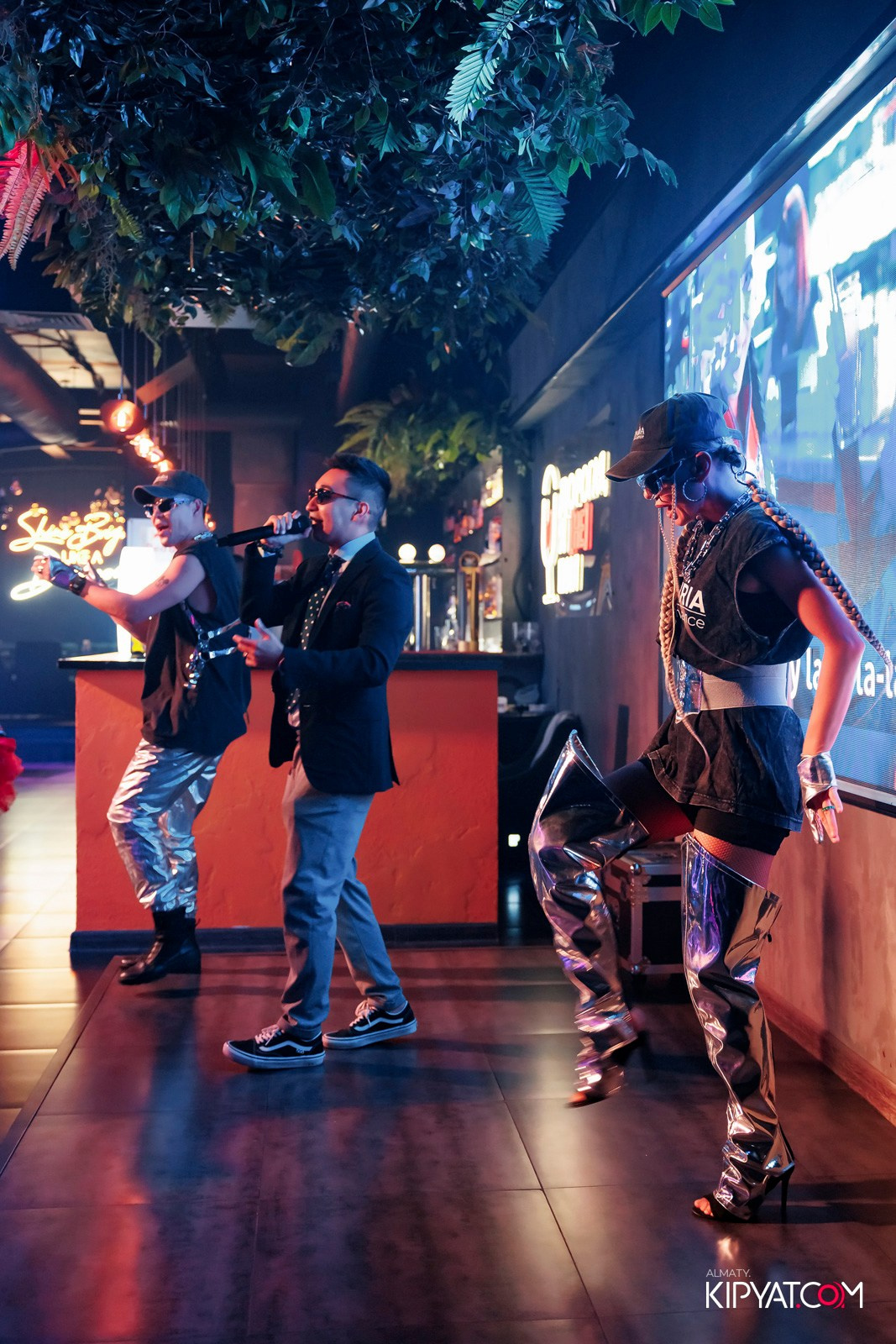 ДОРОГАЯ, Я НЕ ПИЛ. КИПЯТКОМ АЛМАТЫ!