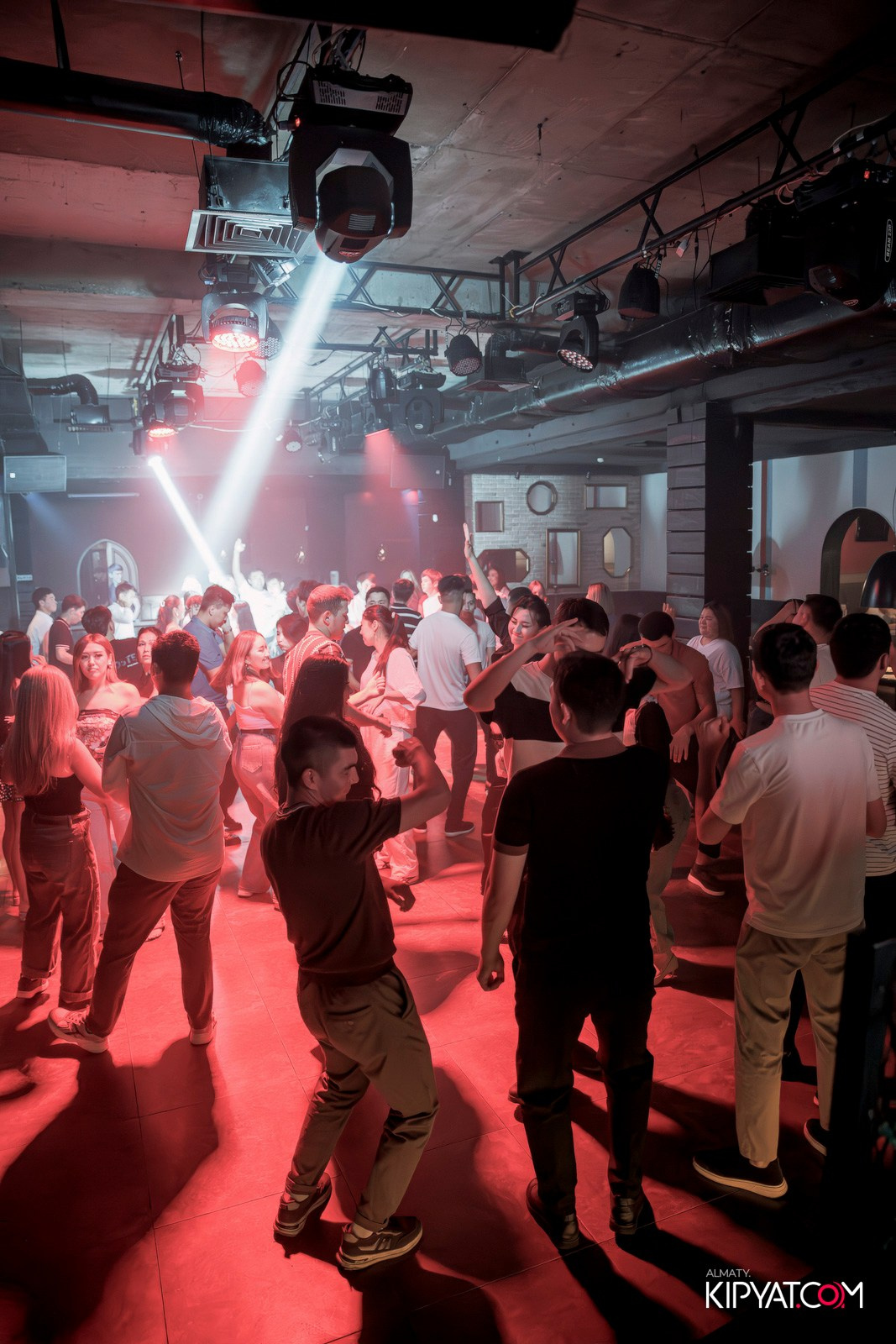 ARAGOSTA. КИПЯТКОМ АЛМАТЫ! Фотосъемка мероприятий в Алматы