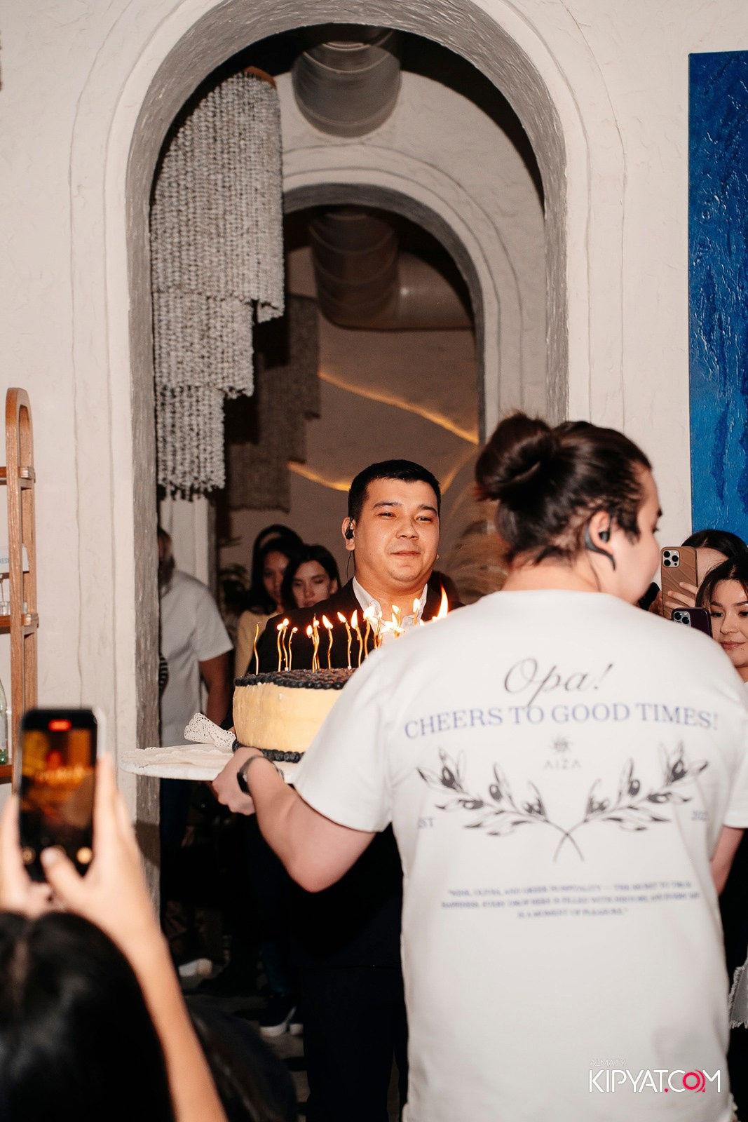 ДЕНЬ РОЖДЕНИЯ РЕСТОРАНА AIZA NEO BISTRO — НАМ 2 ГОДА. КИПЯТКОМ АЛМАТЫ! Фотосъемка мероприятий в Алматы