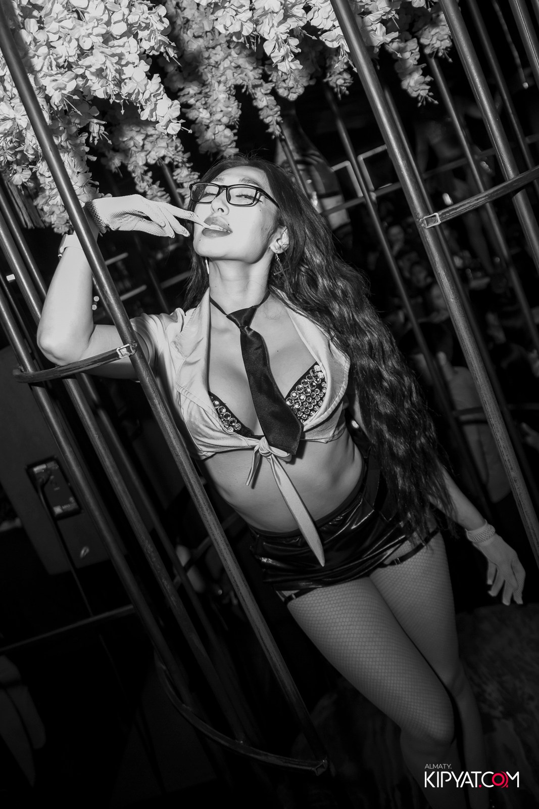 UYAT EMES BAR. КИПЯТКОМ АЛМАТЫ! Фотосъемка мероприятий в Алматы