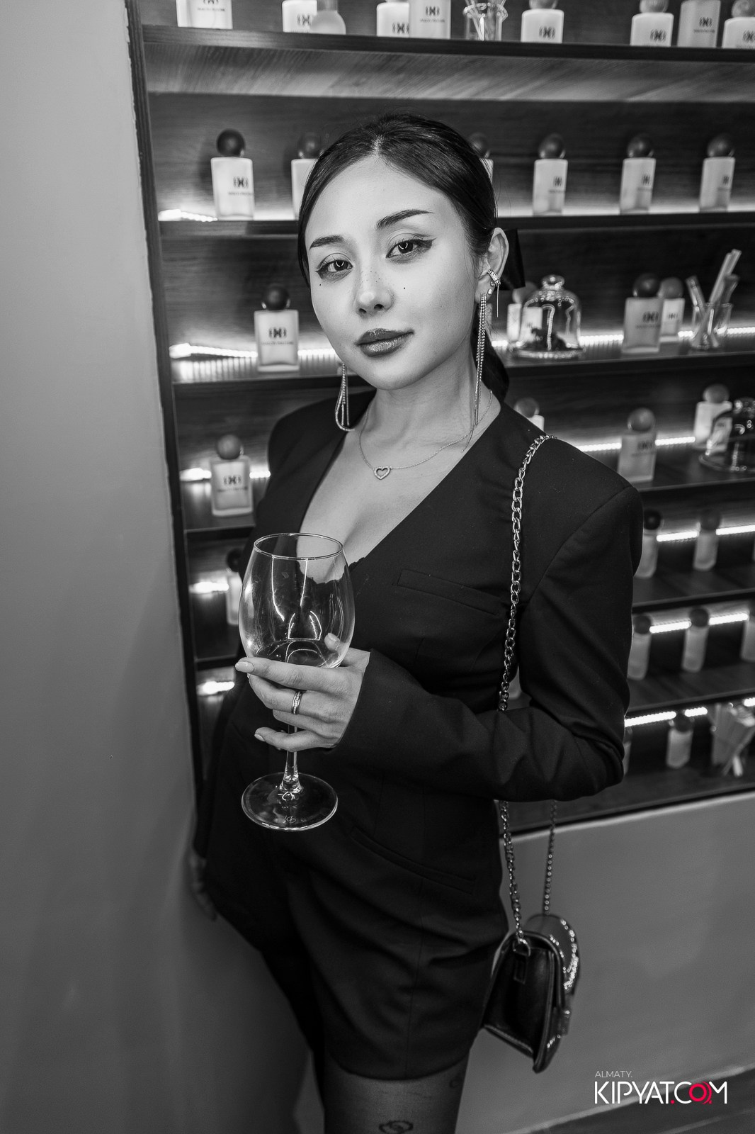 ОТКРЫТИЕ ПАРФЮМЕРНОГО ДОМА MAISON PERFUME. КИПЯТКОМ АЛМАТЫ!