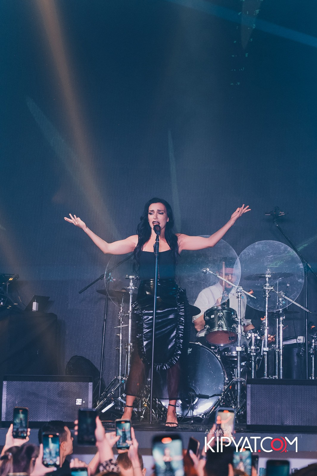 SANTA BARBARA — ВЫСТУПЛЕНИЕ ОЛЬГИ СЕРЯБКИНОЙ. КИПЯТКОМ АЛМАТЫ!