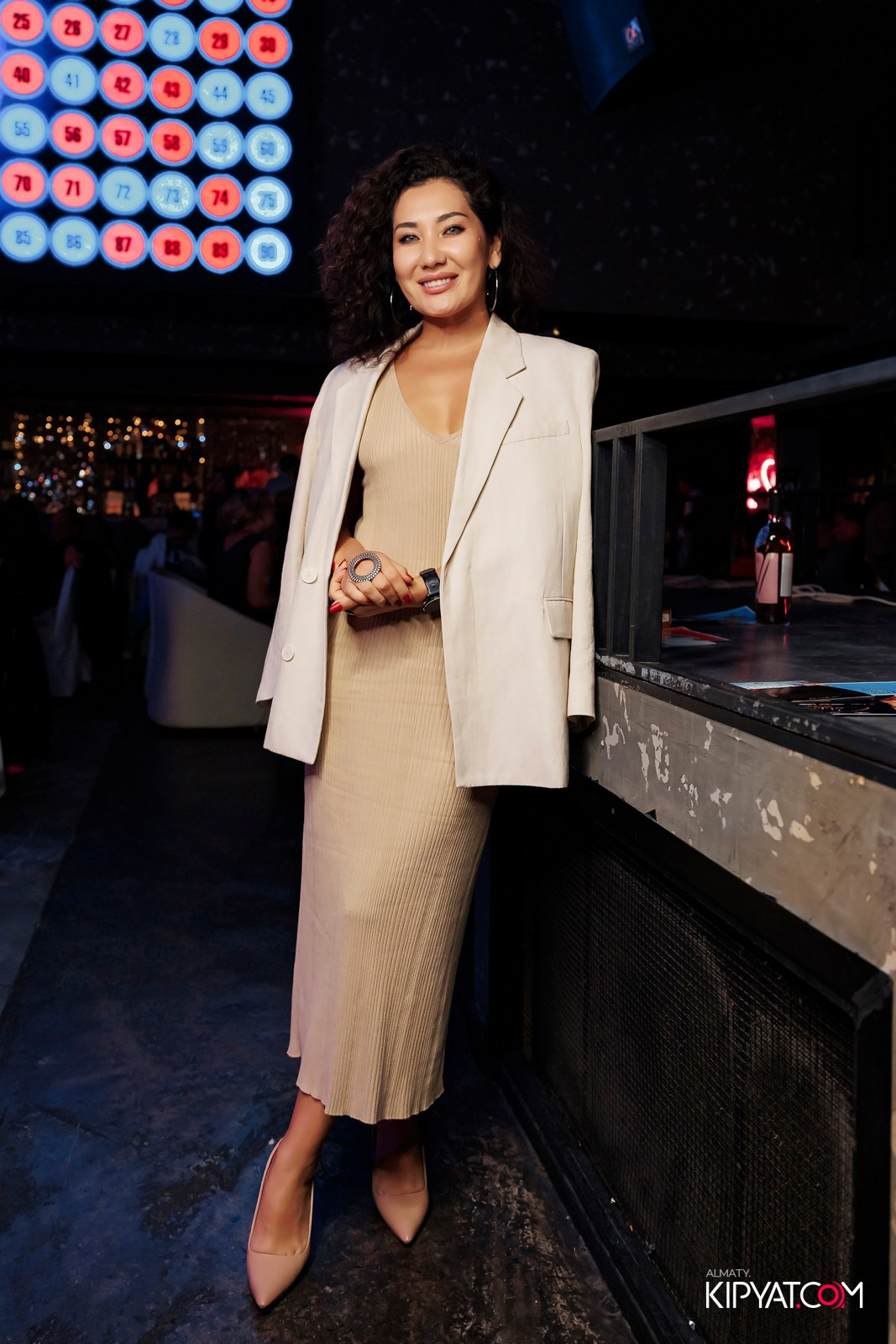 МУЗЫКАЛЬНОЕ ЛОТО В HIT RETRO. КИПЯТКОМ АЛМАТЫ!