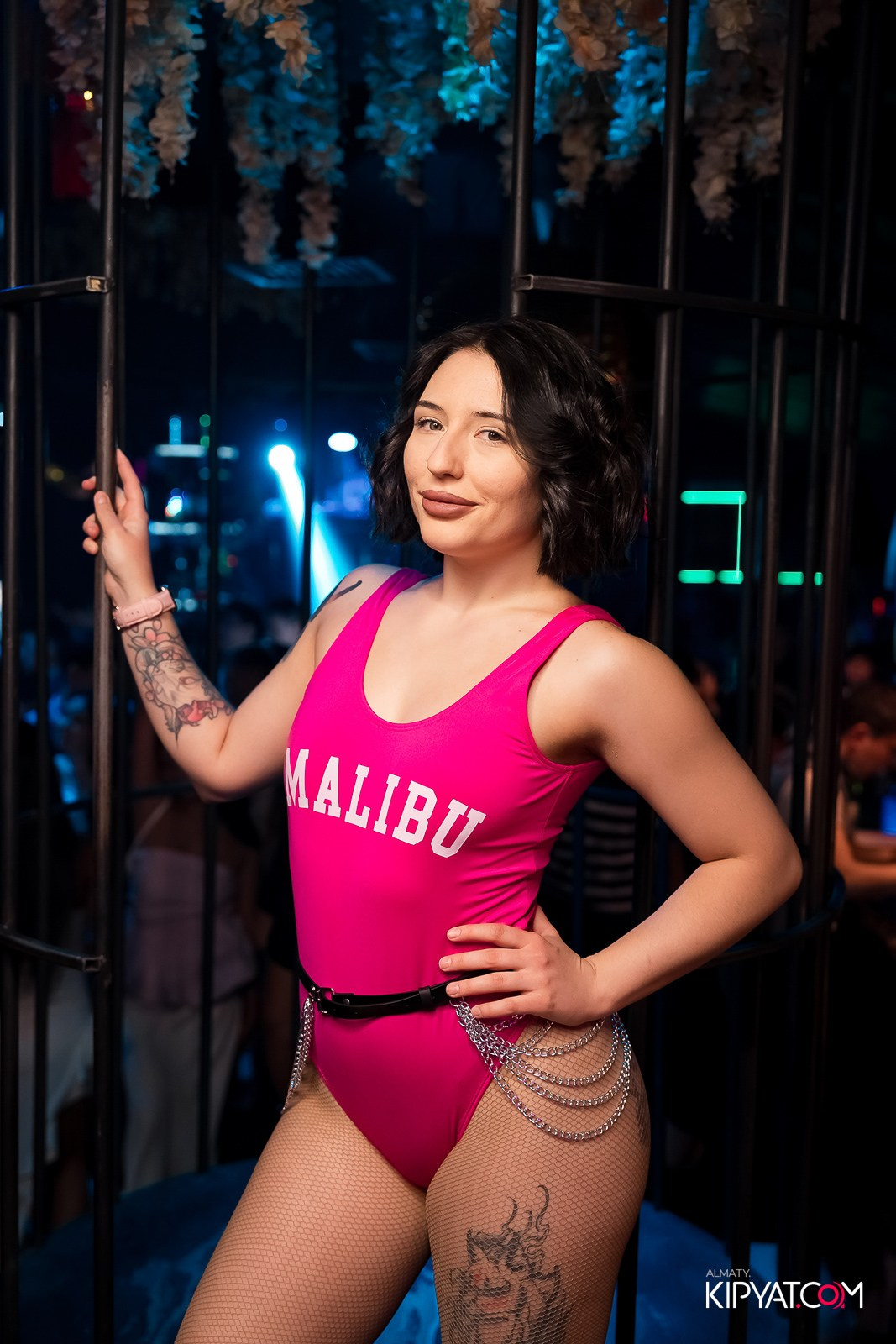 UYAT EMES BAR. КИПЯТКОМ АЛМАТЫ!