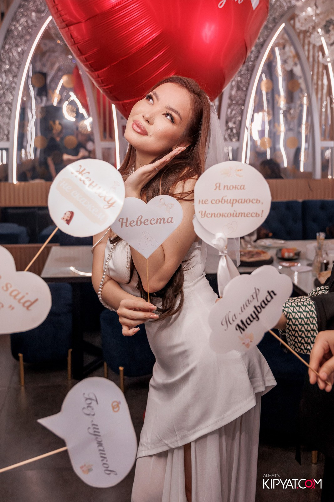 MOOD KARAOKE & TERRACE. КИПЯТКОМ АЛМАТЫ!