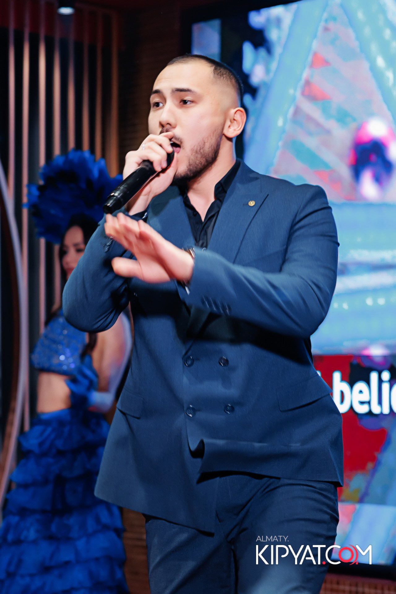 ЗАЯ, НА БИС. КИПЯТКОМ АЛМАТЫ!